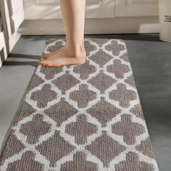 Плюшевый удобный ковер