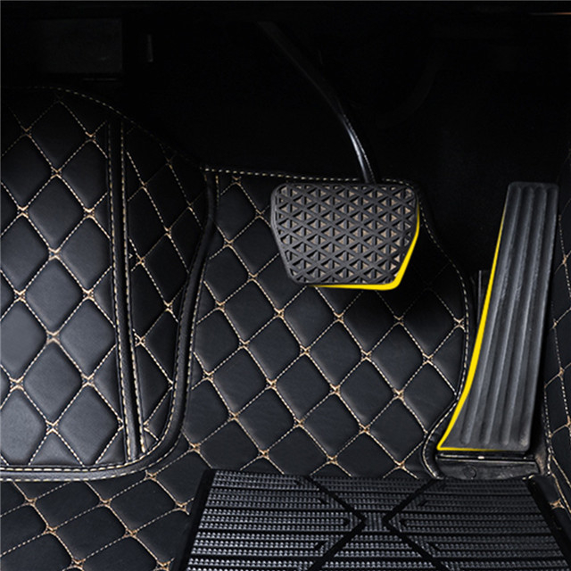 Кожаные автомобильные коврики на заказ