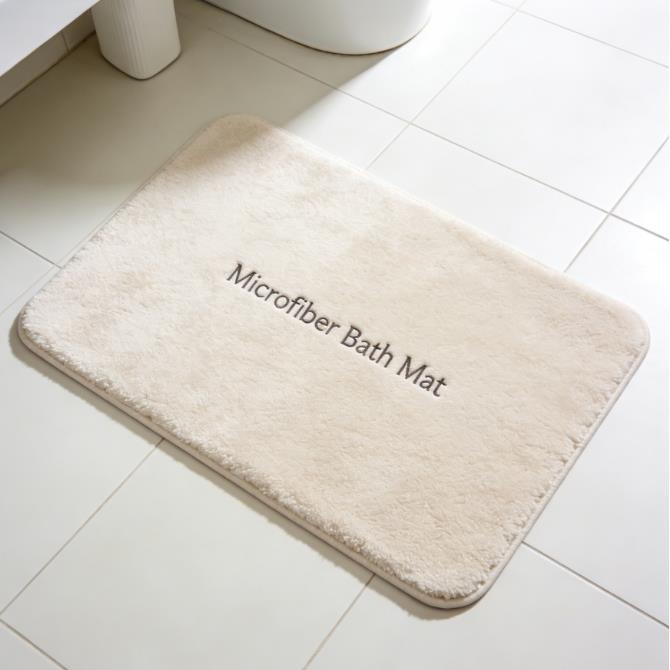 Преимущества нескользящих ковриков для ванной из микрофибры при ежедневном использовании